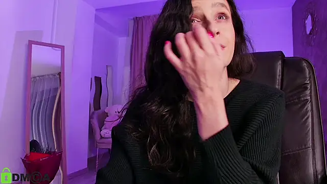 AnnaHarperX online show from January 9, 5:42 pm