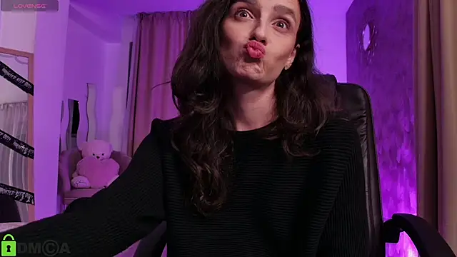 Snapshot of AnnaHarperX chatting on October 29, 5:56 pm AnnaHarperX online show from October 29, 5:56 pm