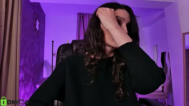 AnnaHarperX online show from March 10, 5:39 pm