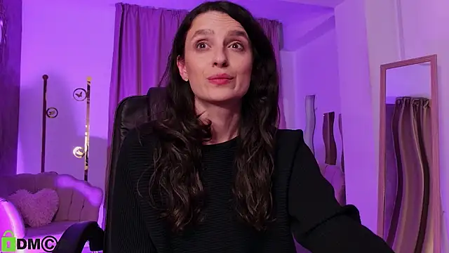 AnnaHarperX online show from March 11, 6:35 pm