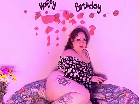 kathleenCosmicVice online show from June 20, 1:43 am