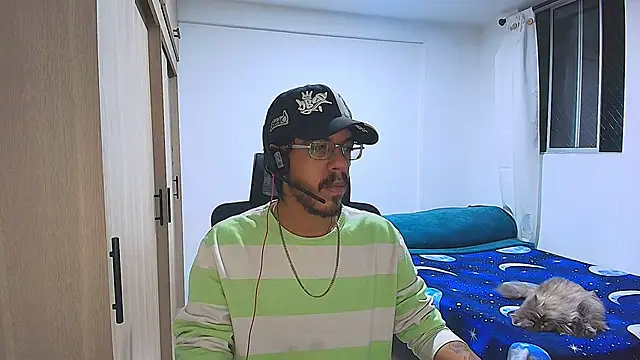 naitt  online show from December 18, 10:41 am