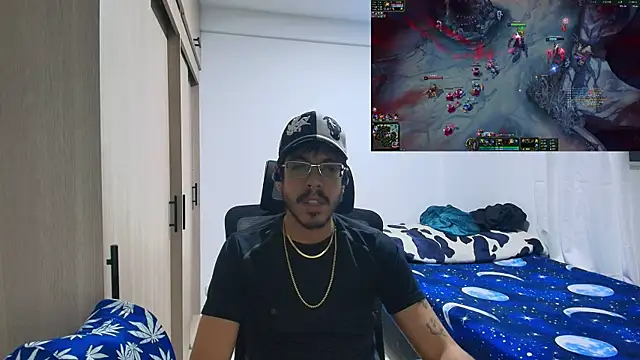 Snapshot of naitt_ chatting on November 30, 6:36 am naitt online show from November 30, 6:36 am