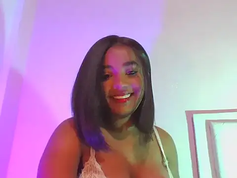 Behla Rouseh3  online show from December 3, 10:09 pm