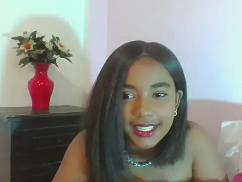 Snapshot of Behla_Rouseh3_ chatting on March 17, 12:02 am Behla Rouseh3 online show from March 17, 12:02 am