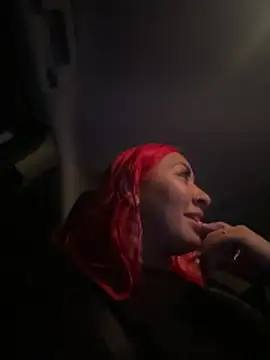 yesslove online show from January 19, 2:26 am