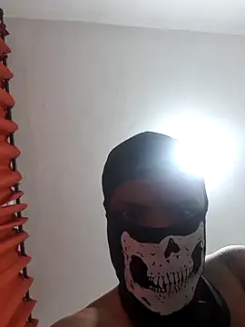 Claudioxavier2 online show from May 17, 5:29 am