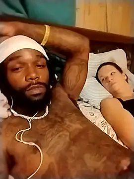 Snapshot of Faevaca38_ chatting on November 18, 6:50 am Faevaca38 online show from November 18, 6:50 am