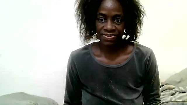 BrunetteNaomi8 online show from May 10, 7:56 am