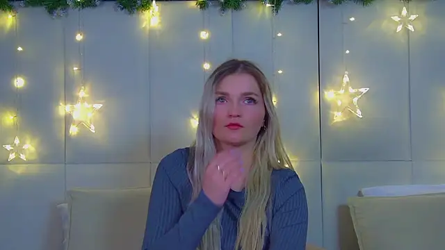 AnnyRaii online show from December 1, 6:25 am