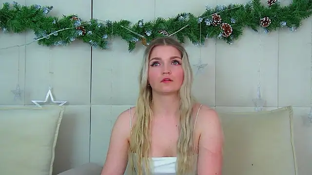 AnnyRaii online show from December 22, 6:24 am