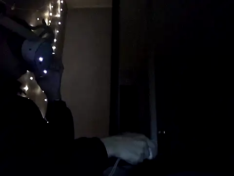 LariBodyMagic online show from July 6, 1:56 am