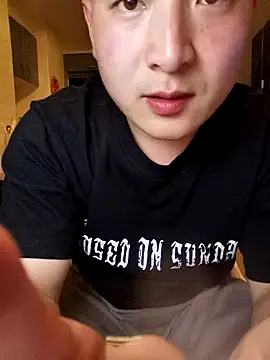 xiaowei2563 online show from April 23, 1:13 pm