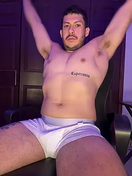 DARG 17 online show from February 7, 9:45 pm