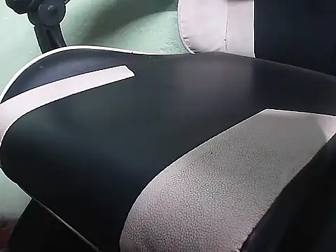 localboybbsr online show from April 17, 3:15 pm