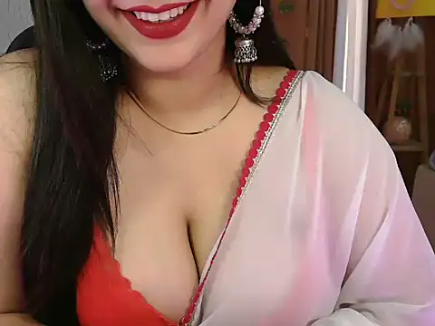 Snapshot of NotySuku chatting on December 1, 7:20 am NotySuku online show from December 1, 7:20 am