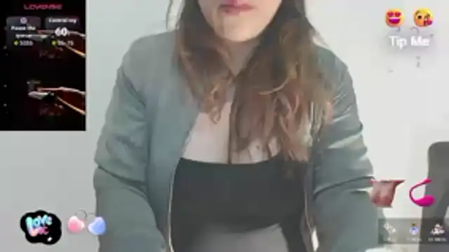 Snapshot of Ricaardiente chatting on February 21, 6:26 am Ricaardiente online show from February 21, 6:26 am