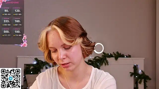 UmbraVelour online show from January 19, 2:21 pm