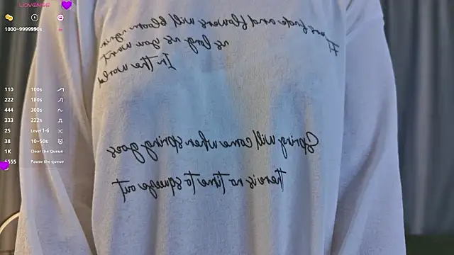 UmbraVelour online show from March 3, 1:07 pm