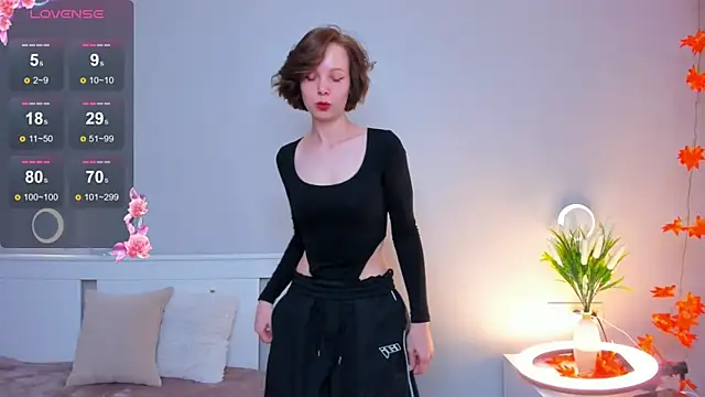 Snapshot of UmbraVelour chatting on December 14, 3:28 pm UmbraVelour online show from December 14, 3:28 pm