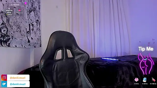 daniii mua online show from February 3, 1:16 am