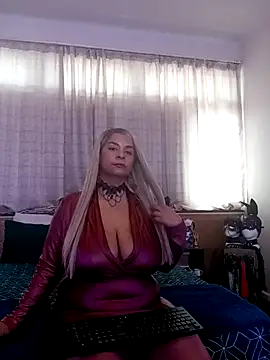 LaReineCleo online show from May 11, 10:16 am
