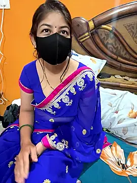 cutestpearl online show from January 10, 5:52 pm