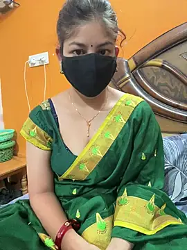 cutestpearl online show from May 2, 7:52 pm