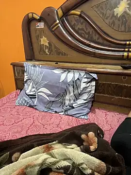 Snapshot of cutestpearl chatting on February 25, 6:52 pm cutestpearl online show from February 25, 6:52 pm