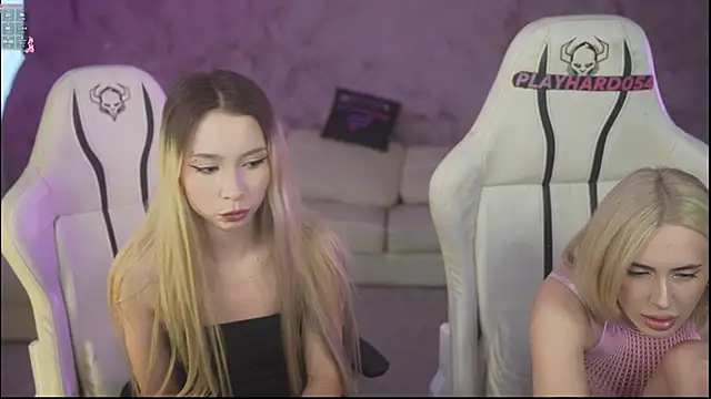 Kara cat online show from February 26, 3:23 pm