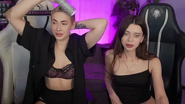 Kara cat online show from February 10, 7:13 pm