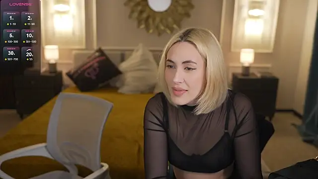 Kara cat online show from March 30, 2:40 pm