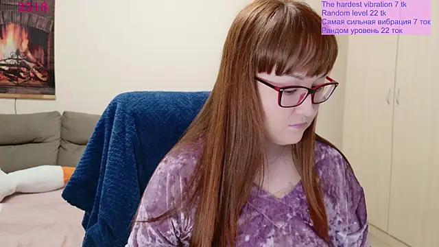 Snapshot of Foxy-lady chatting on May 3, 12:31 pm Foxy-lady online show from May 3, 12:31 pm