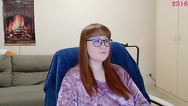 Foxy-lady online show from April 10, 11:50 am