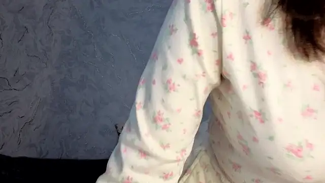 moonjane online show from March 30, 1:23 pm