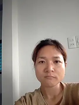 PamPii2x online show from May 9, 8:18 am