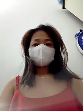 PamPii2x online show from April 10, 10:50 pm