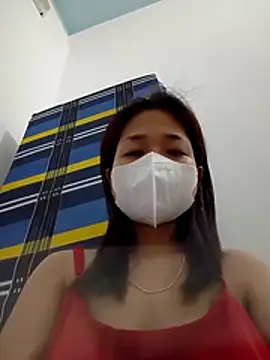 PamPii2x online show from May 12, 9:32 pm