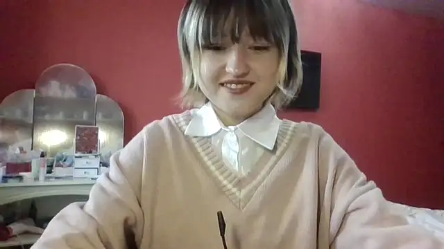 Snapshot of SkylaPorter chatting on December 1, 10:16 am SkylaPorter online show from December 1, 10:16 am