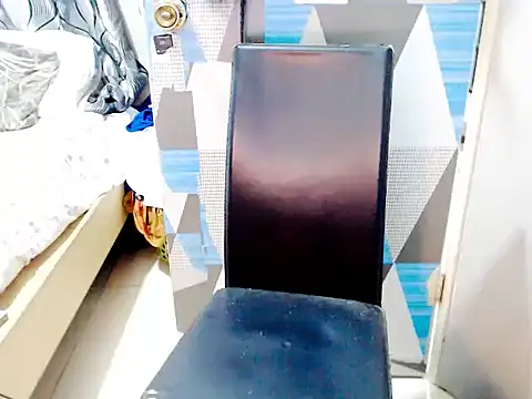 Savannah Cock online show from February 11, 10:15 am