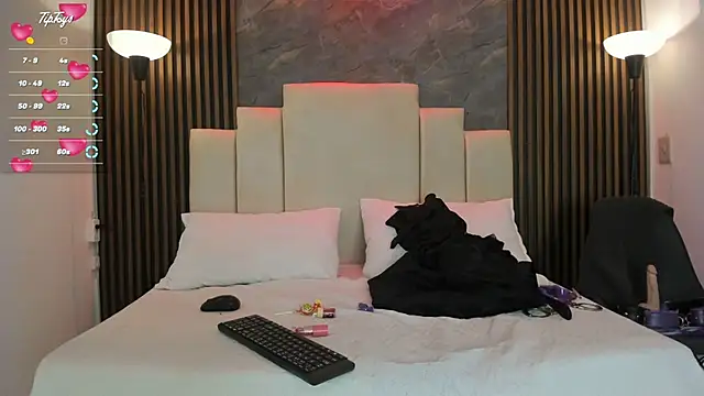 catiusca reyes 03 online show from February 4, 12:33 pm