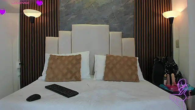 catiusca reyes 03 online show from March 15, 12:23 pm