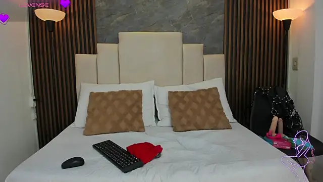 catiusca reyes 03 online show from March 14, 12:00 pm