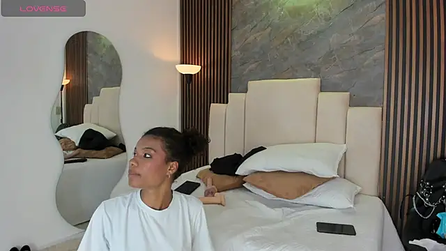 catiusca reyes 03 online show from April 15, 7:58 pm