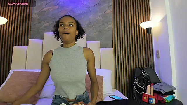 catiusca reyes 03 online show from April 10, 2:57 pm