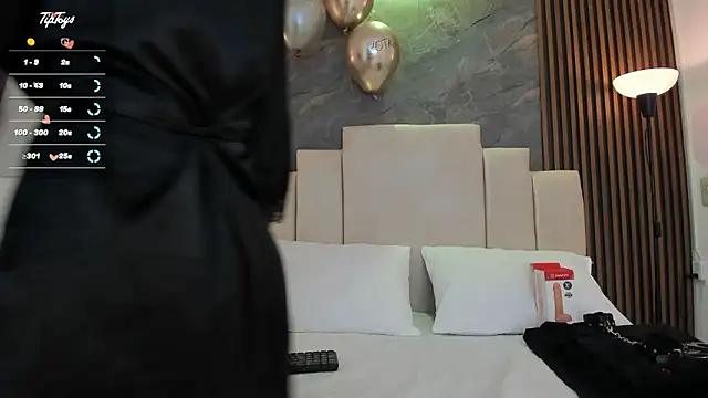 catiusca reyes 03 online show from January 8, 5:41 pm