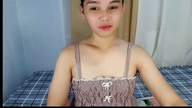 sluttyLeila online show from February 18, 5:27 am