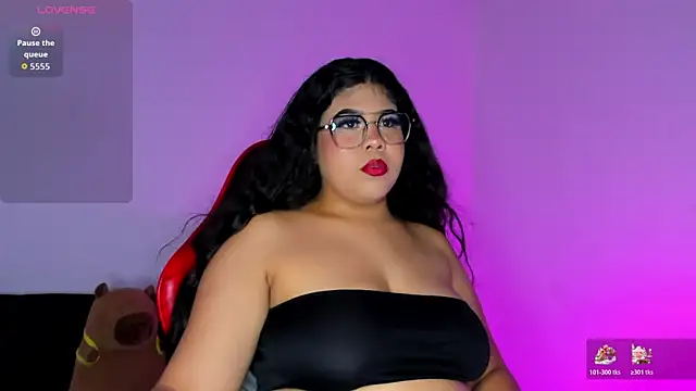 Amanda Mooree online show from November 29, 9:42 am