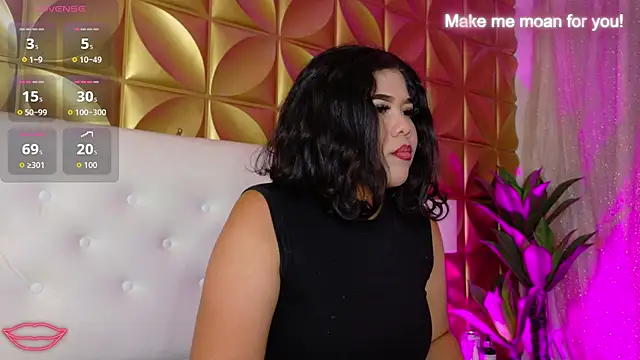 Amanda Mooree online show from April 12, 4:16 am