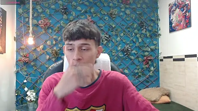 DraxBlade09 online show from December 17, 7:52 pm